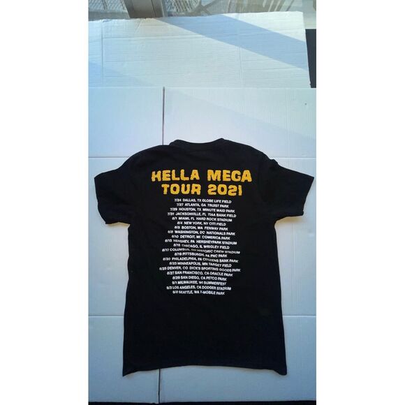 Green Day Concert Shirt - Picture 2 of 3